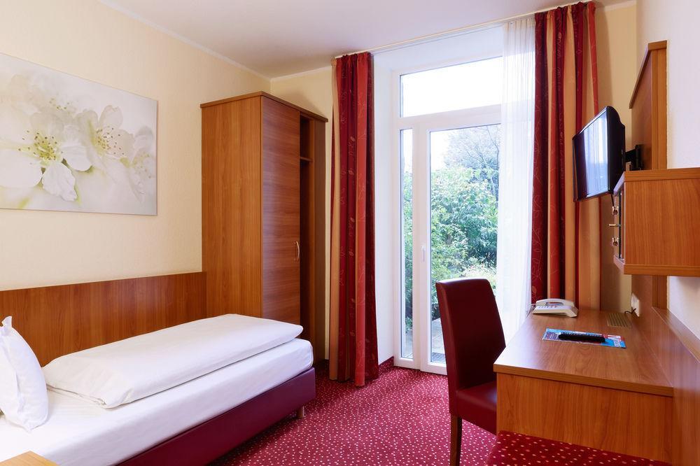 Doria Hotel Dusseldorf Exterior photo